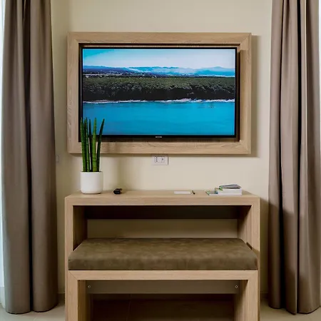 Palace Lido Hotel & Suites-2
