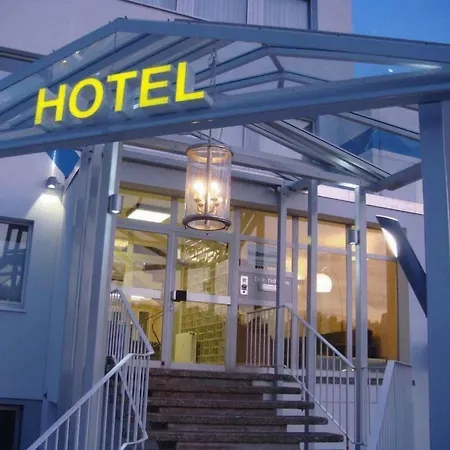 Lindemann Hotel-2