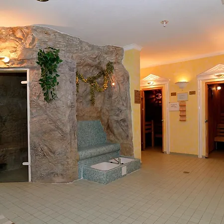 Landgasthof & Hotel Waldow-2