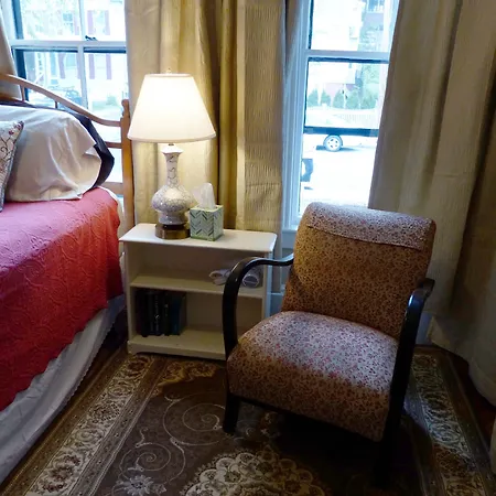 Davis Square Inn-3
