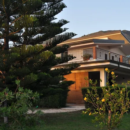 Villa Lidia-2