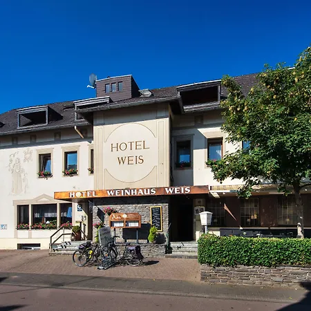 Hotel Weinhaus Weis-3