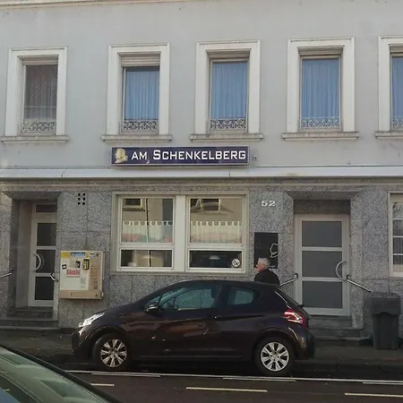 Hotel Am Schenkelberg-3