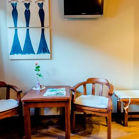 Hotel Flor De Neu-3