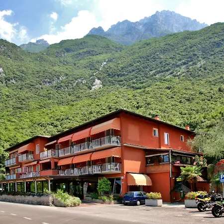 Hotel Baitone - Nature Village-3
