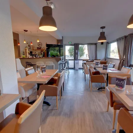 Atoll Hotel Logis Angers, Beaucouzé-3