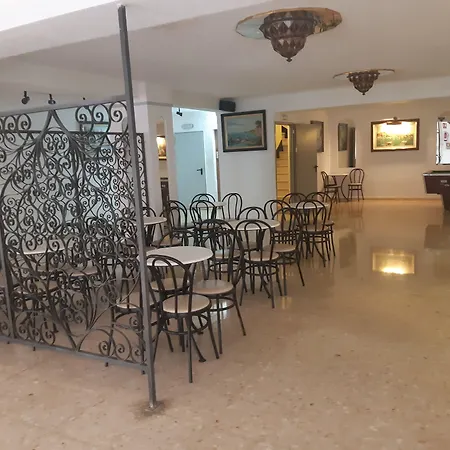 Hotel Castella-3