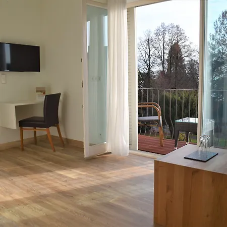 Hotel Lindenallee-3