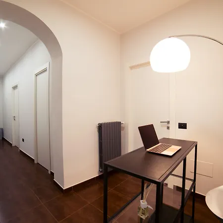 Glam House-2