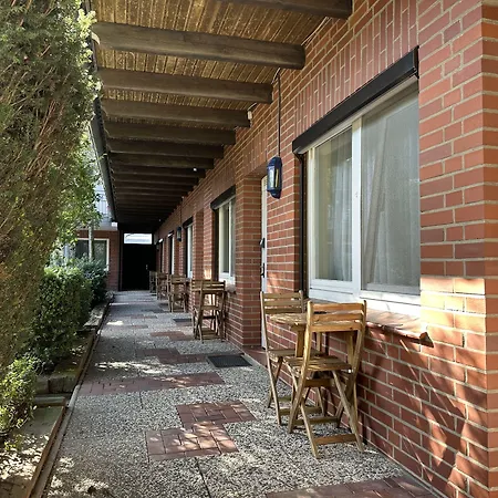Waldhotel zum Bergsee Damme-2