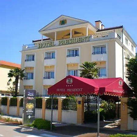Hotel President-2
