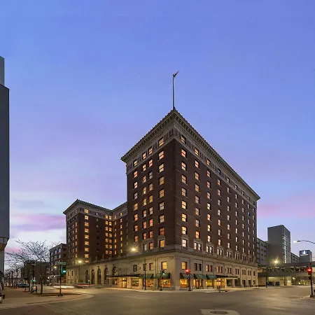 Hotel Fort Des Moines, Curio Collection By Hilton-3