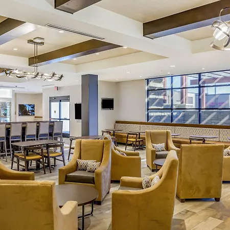 Springhill Suites By Marriott Topeka Southwest-3