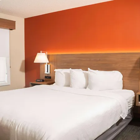 Hawthorn Suites By Wyndham Erie-3
