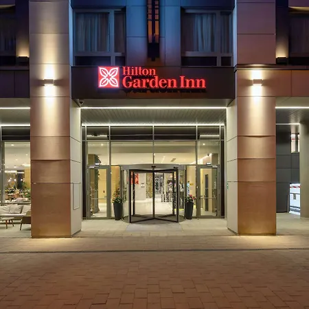 Hilton Garden Inn Budapest City Centre-3