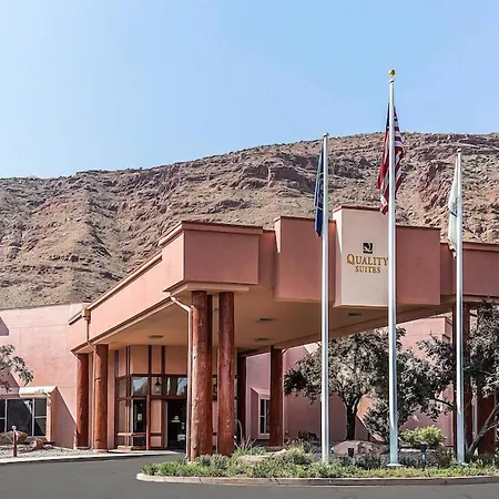 Quality Suites Moab Near Arches National Park-2