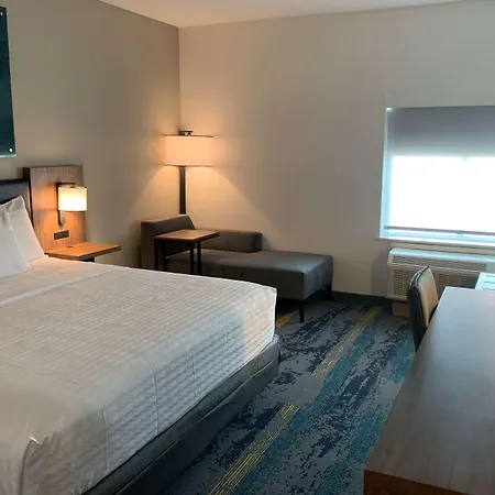 La Quinta Inn & Suites By Wyndham Galveston North At I-45-2