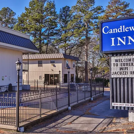 Candlewick Inn And Suites-3