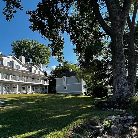 The Sand Hill Inn-3