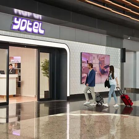 Yotel Istanbul Airport, City Entrance-2