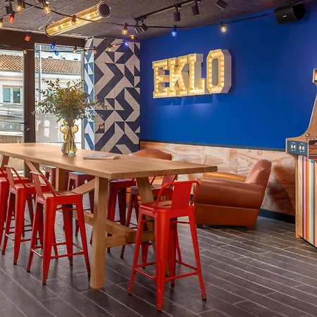 Eklo Hotels Montpellier Centre Gare Saint-Roch-3
