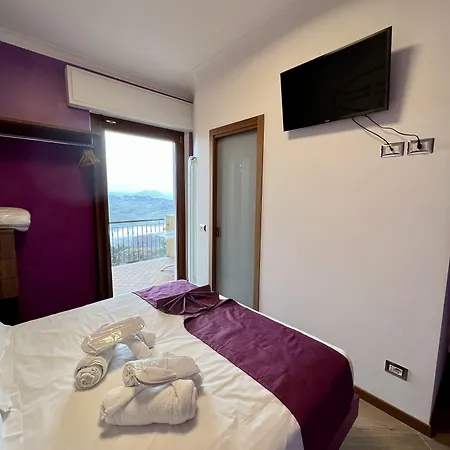 Rainbow Hotel Depandance Joli-3