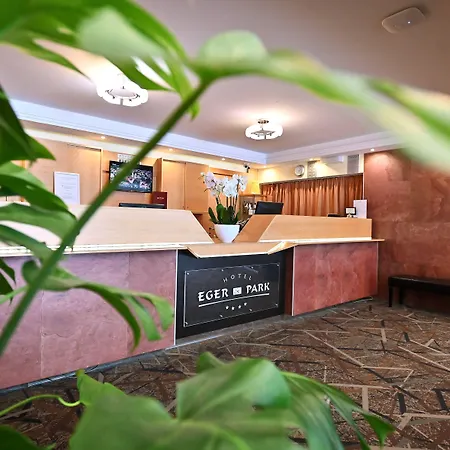 Hotel Eger&Park-2