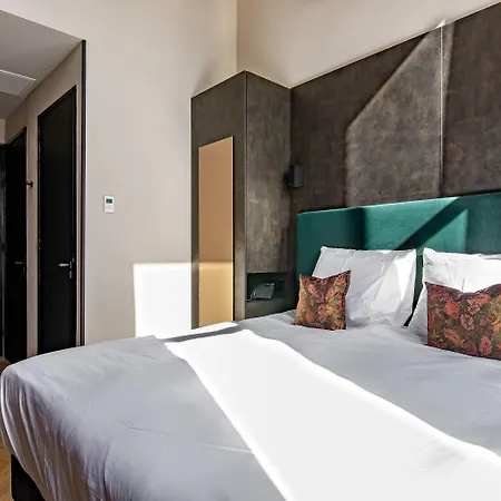 Monument Hotel-2