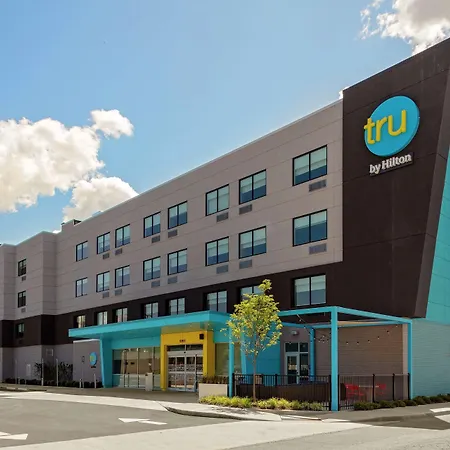 Tru By Hilton Cleveland Midtown-2
