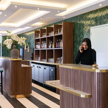 The Originals Boutique, Hôtel Porte de Dieppe-3