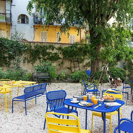 L'Abeille - Boutique Apartments-2