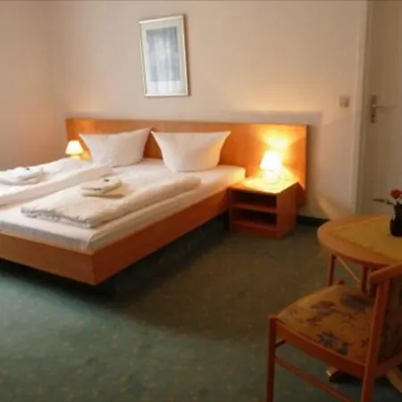Hotel Garni am Schlosspark-2