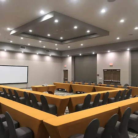 Wyndham Garden College Station-2