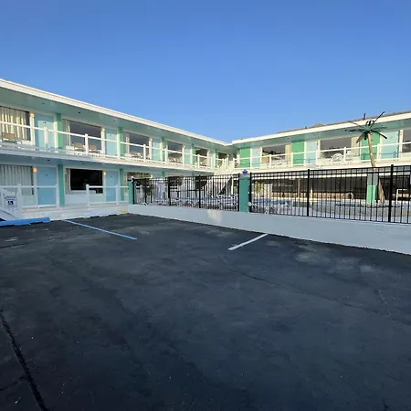 Mango Motel Wildwood Beach & Boardwalk-3