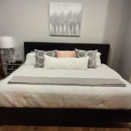 Brickhouse Loft - A Boutique Hotel-3