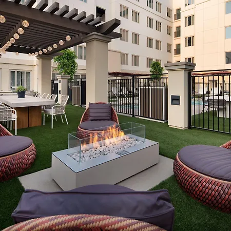 Residence Inn Los Angeles Glendale-2