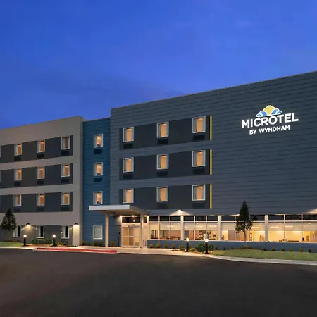 Microtel Inn & Suites By Wyndham Hot Springs-2