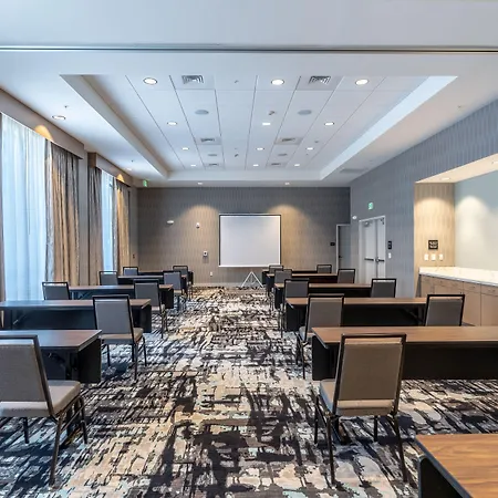 Hampton Inn & Suites Raleigh Midtown, Nc-3