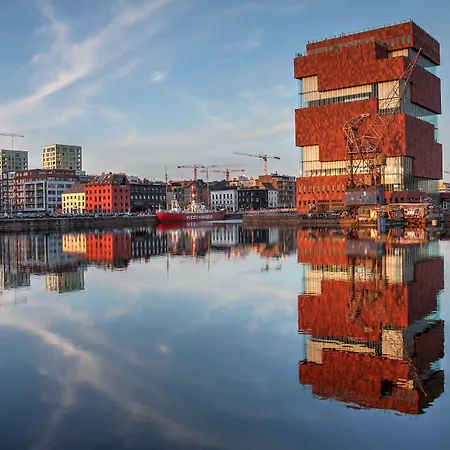 Holiday Inn Express Antwerp - City Centre By Ihg-3