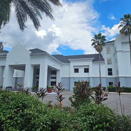 Surestay Plus By Best Western Orlando Lake Buena Vista-2