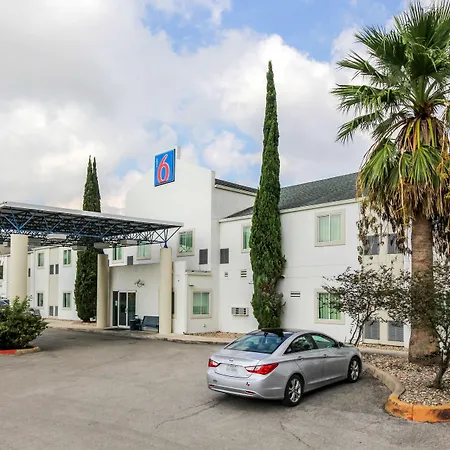 Motel 6 New Braunfels-2
