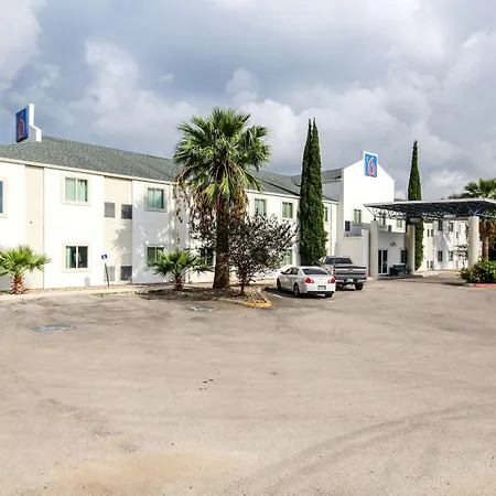 Motel 6 New Braunfels-3