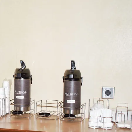 Wingate Suites By Wyndham Youngstown - Austintown-2