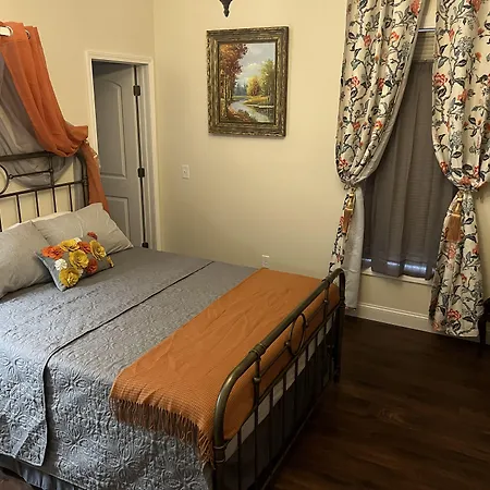 Holland Farmhouse Inn B&B-3