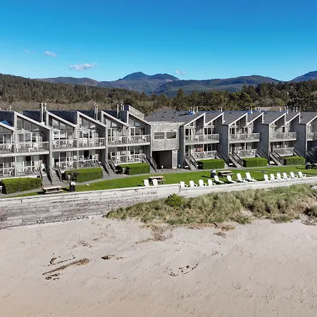 Schooner'S Cove Inn-3