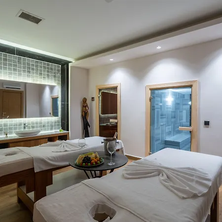 Pearly Hotel-2