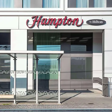 Hampton By Hilton Stuttgart City Centre-2