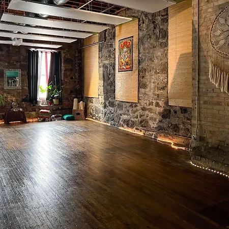 The Oliver Inn-2