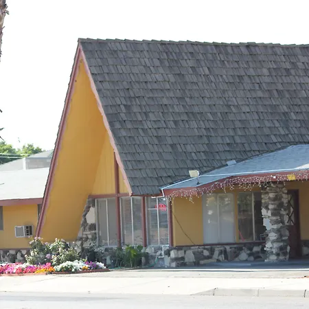 Cinderella Motel-3