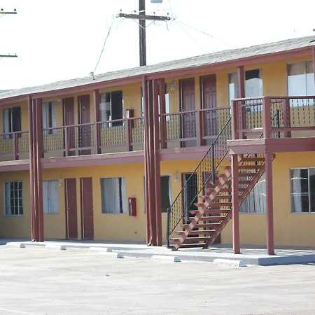 Cinderella Motel-2